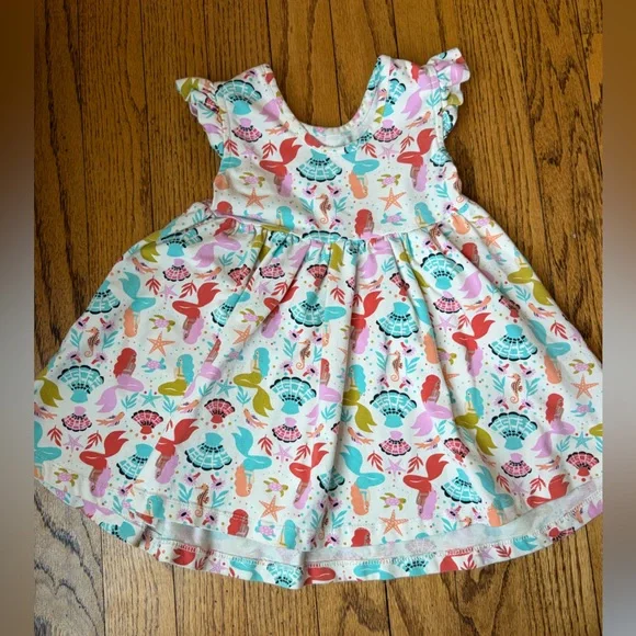2T Hanna Andersson rainbow mermaid print ruffle sleeve dress with pockets - Picture 5 of 7